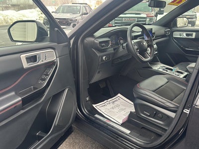 2022 Ford Explorer ST-Line 4WD