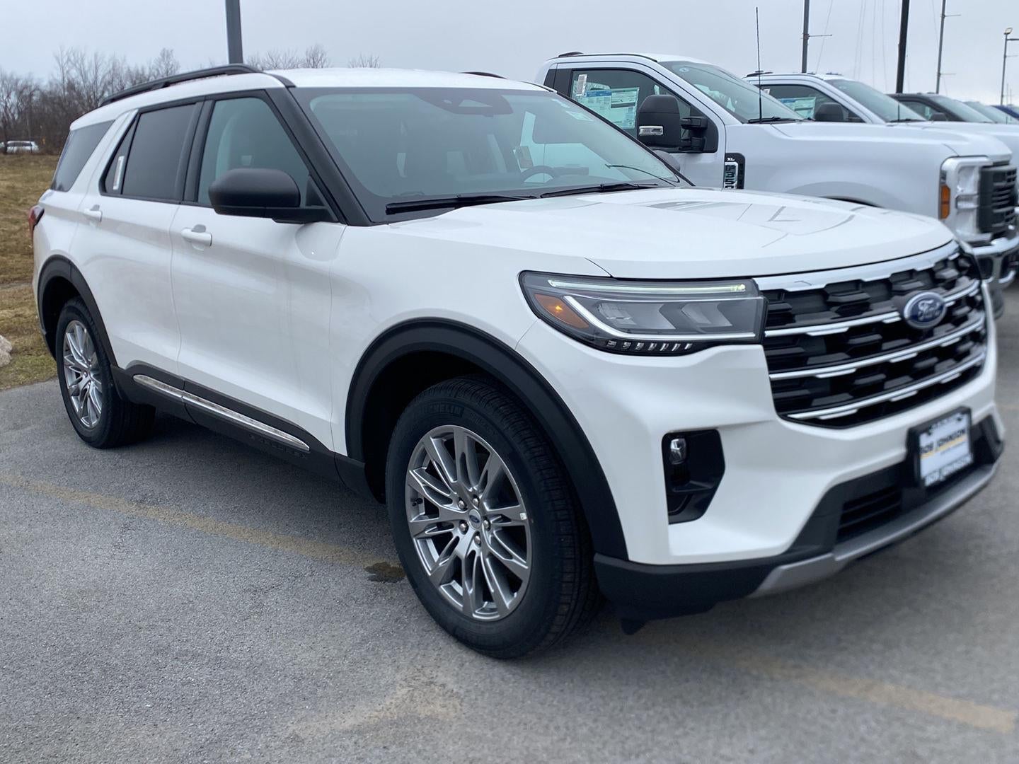 2025 Ford Explorer Active