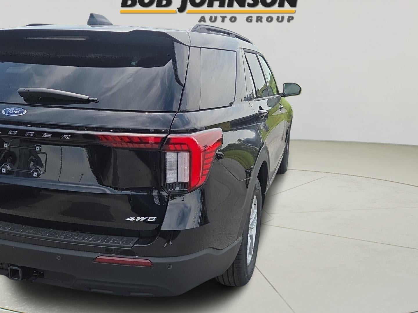 2026 Ford Explorer Active w/100A Pkg