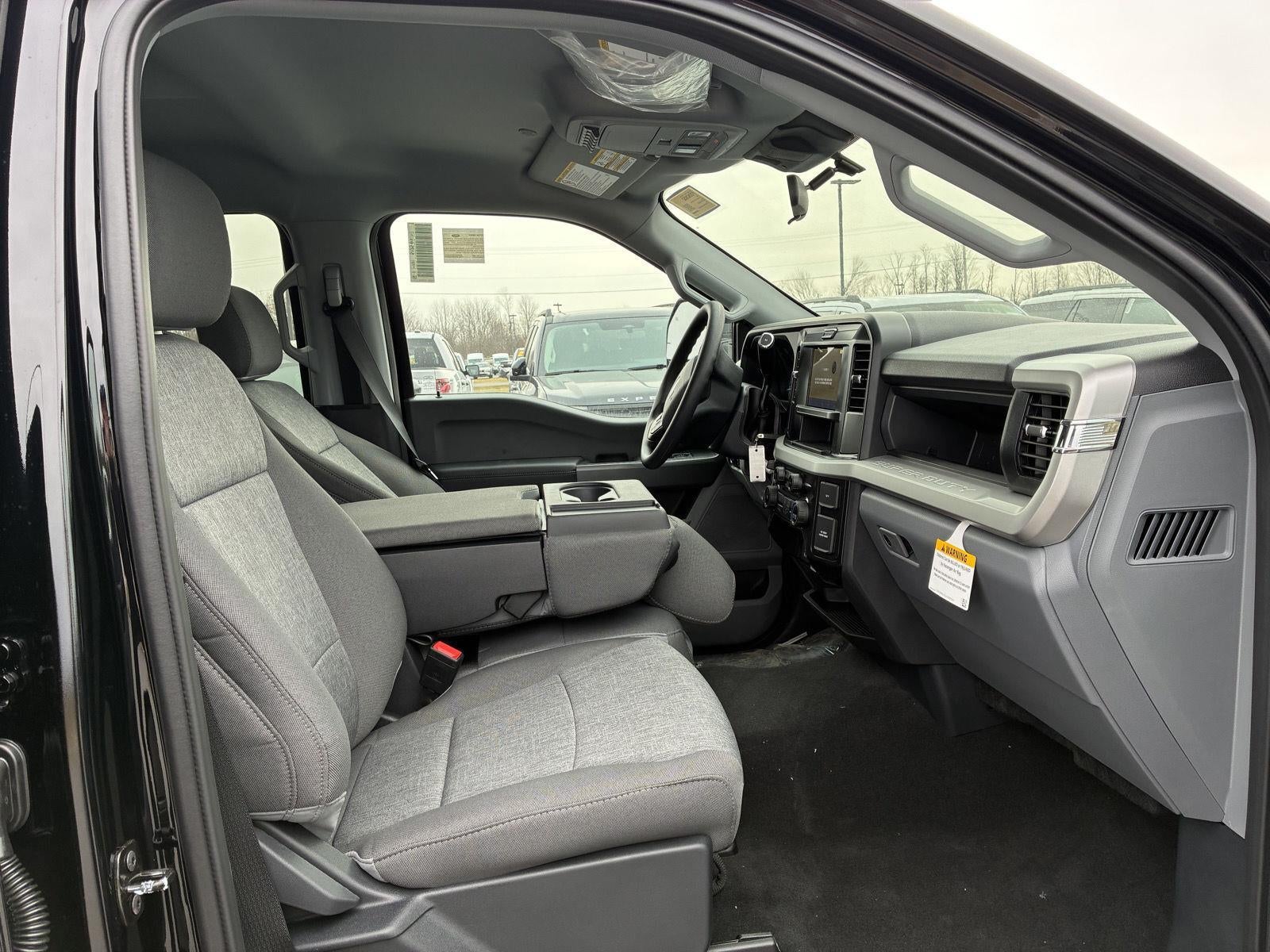 2026 Ford Super Duty F-250 SRW STX