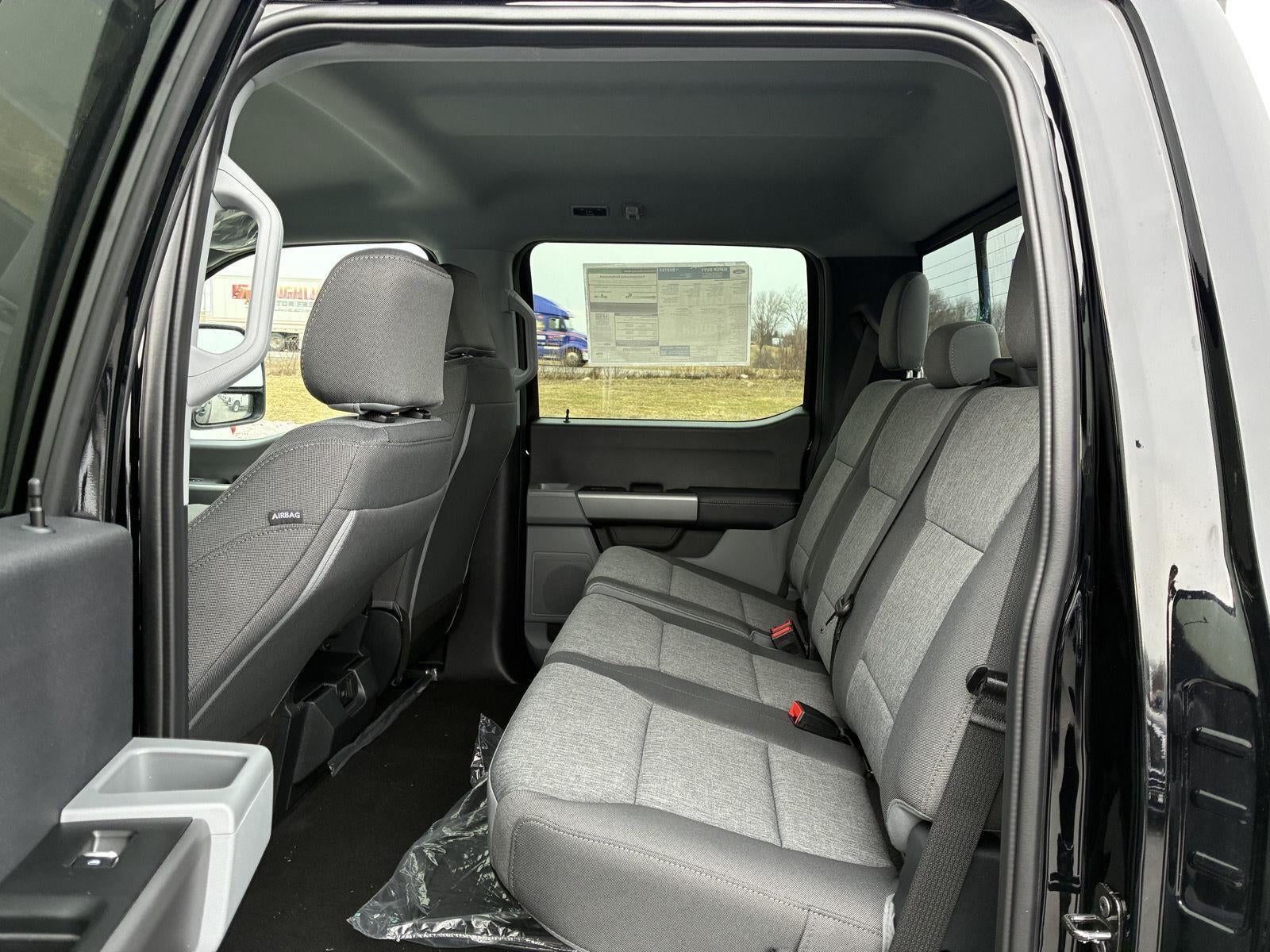 2026 Ford Super Duty F-250 SRW STX