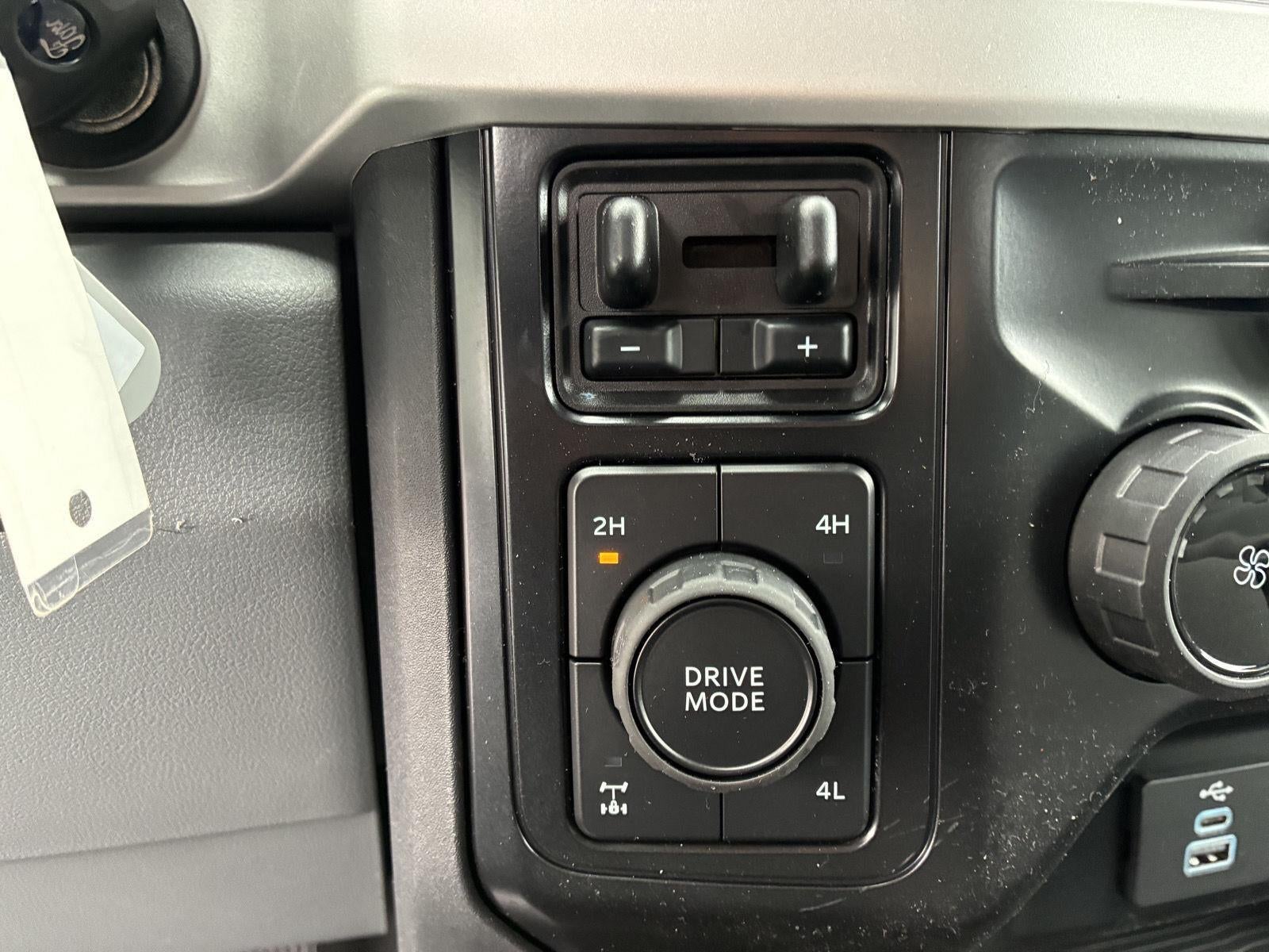 2026 Ford Super Duty F-250 SRW STX