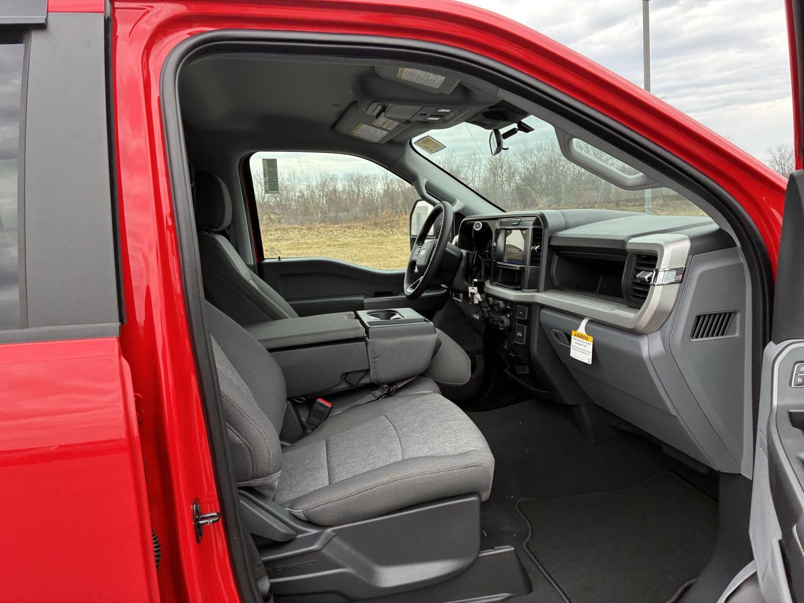 2026 Ford Super Duty F-250 SRW STX