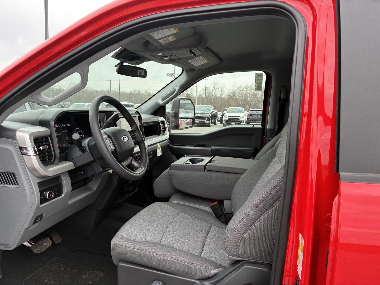 2026 Ford Super Duty F-250 SRW STX