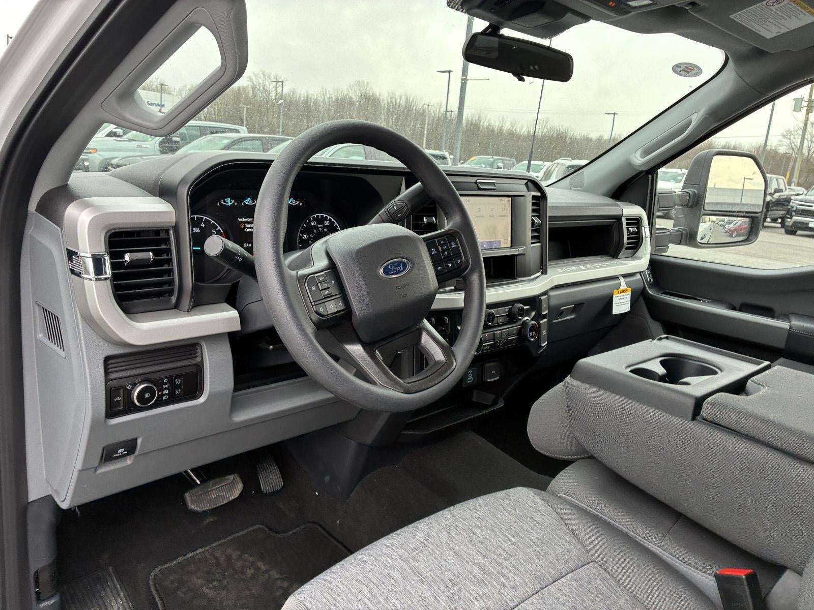 2026 Ford Super Duty F-250 SRW STX