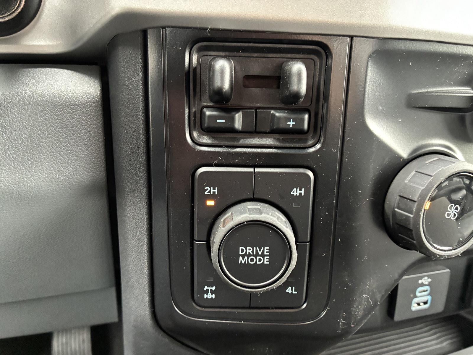 2026 Ford Super Duty F-250 SRW STX