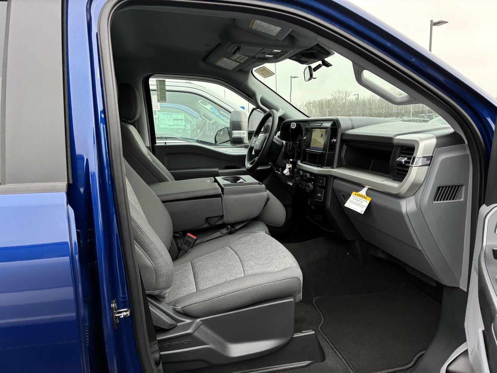 2026 Ford Super Duty F-250 SRW STX