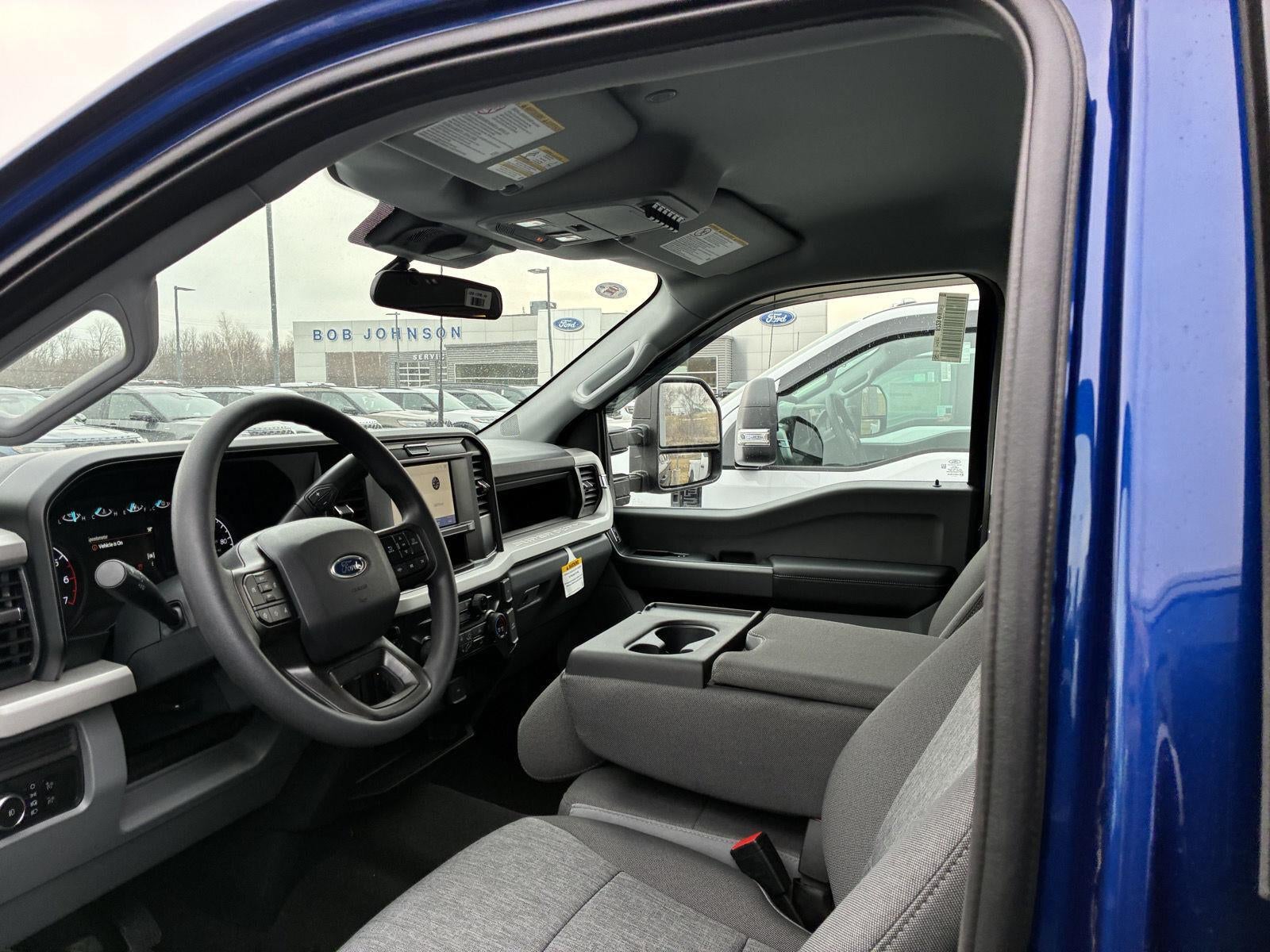 2026 Ford Super Duty F-250 SRW STX