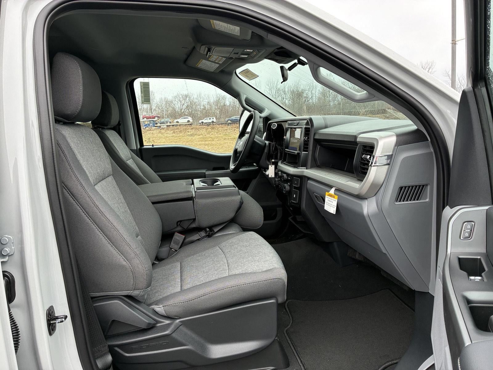 2026 Ford Super Duty F-250 SRW STX