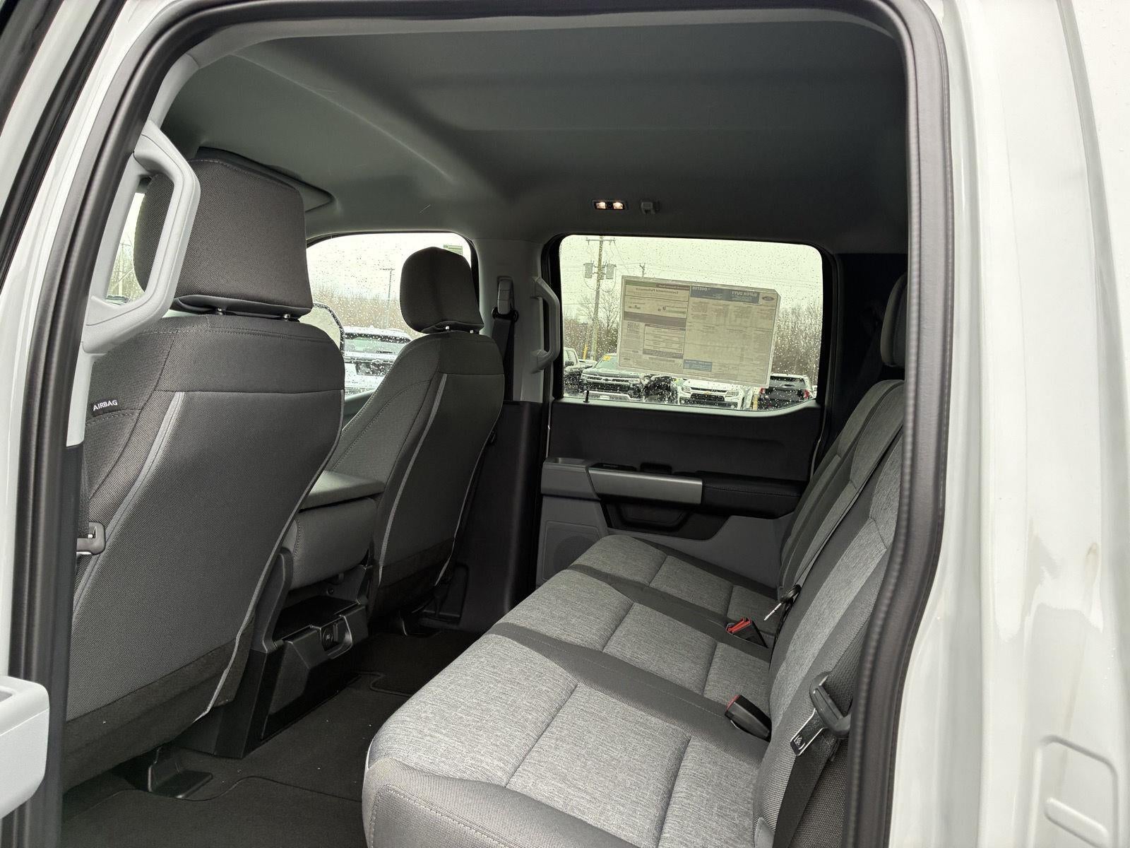 2026 Ford Super Duty F-250 SRW STX