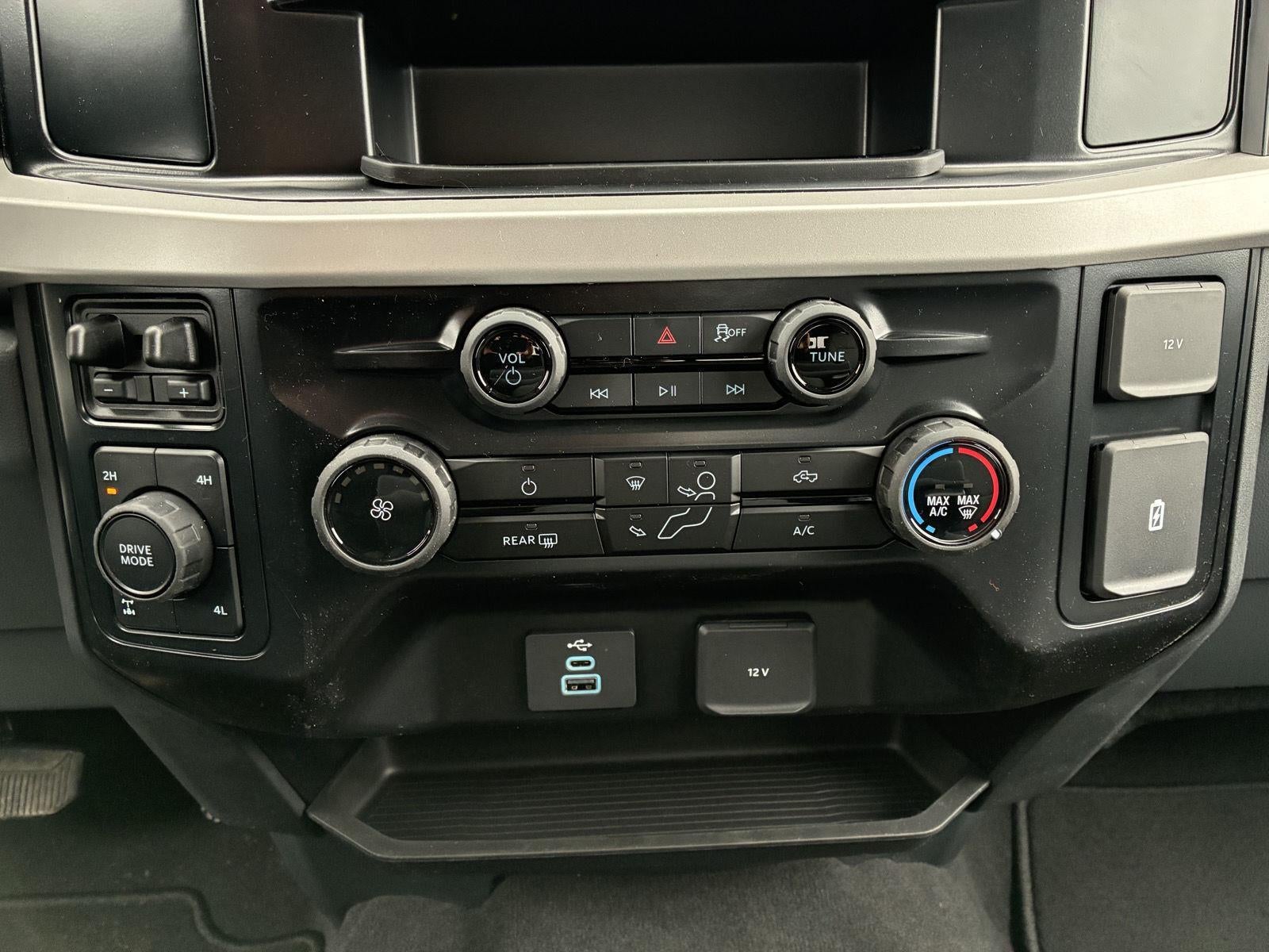 2026 Ford Super Duty F-250 SRW STX