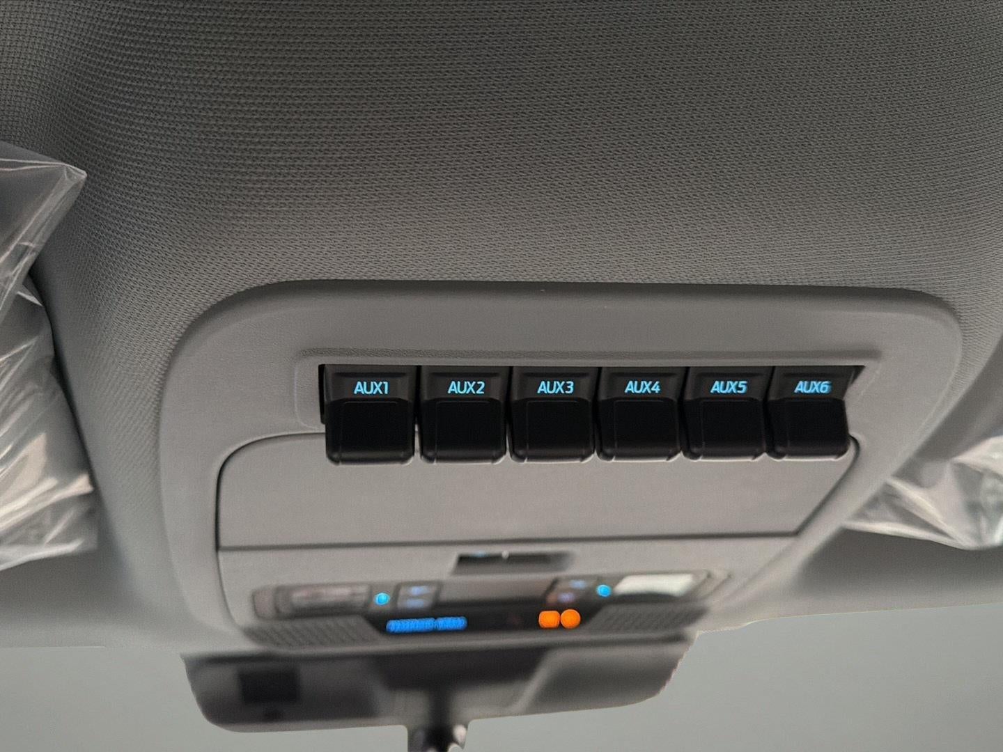 2027 Ford Super Duty F-250 SRW XL
