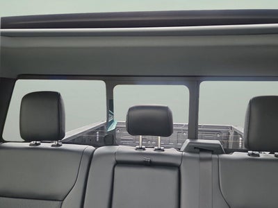2027 Ford Super Duty F-350 Lariat