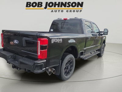 2027 Ford Super Duty F-350 Lariat