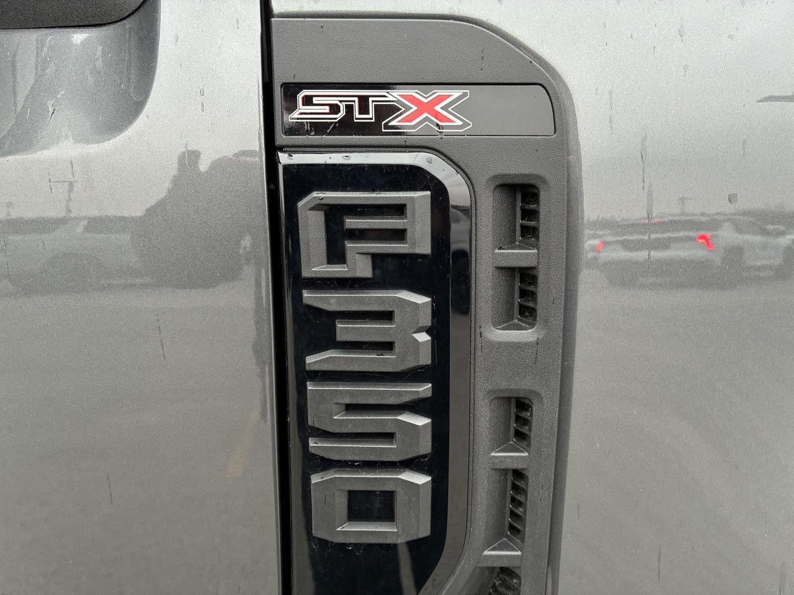 2026 Ford Super Duty F-350 SRW STX