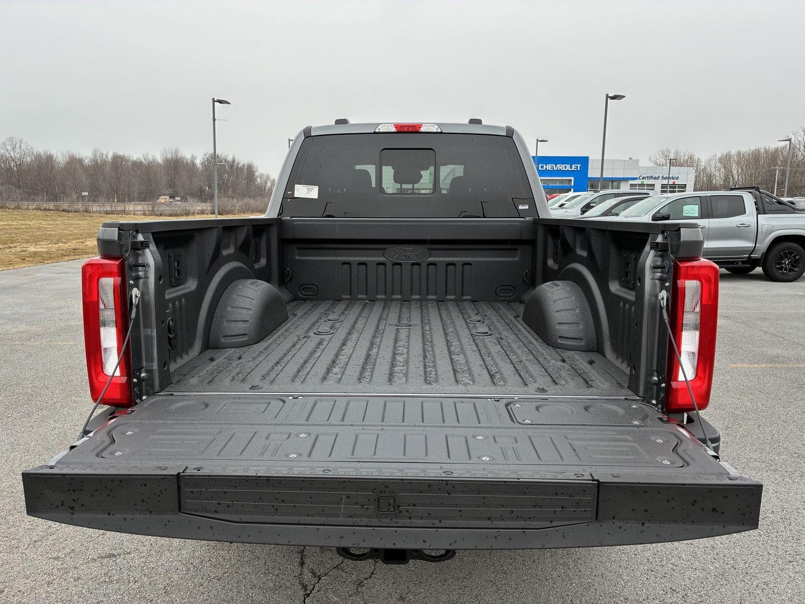 2026 Ford Super Duty F-350 SRW STX