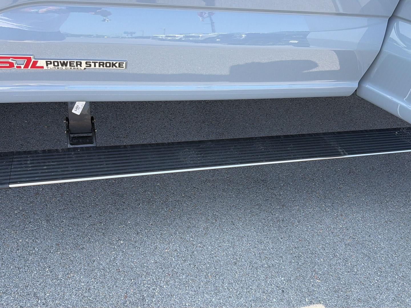 2026 Ford Super Duty F-350 Lariat