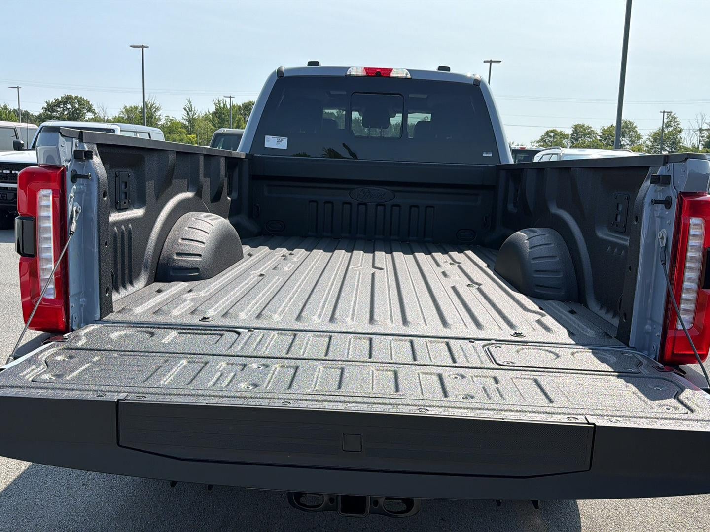 2026 Ford Super Duty F-350 Lariat