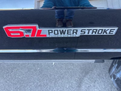 2025 Ford Super Duty F-350 SRW Platinum