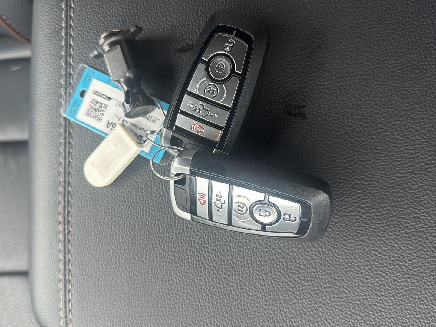 2025 Ford Super Duty F-350 Lariat