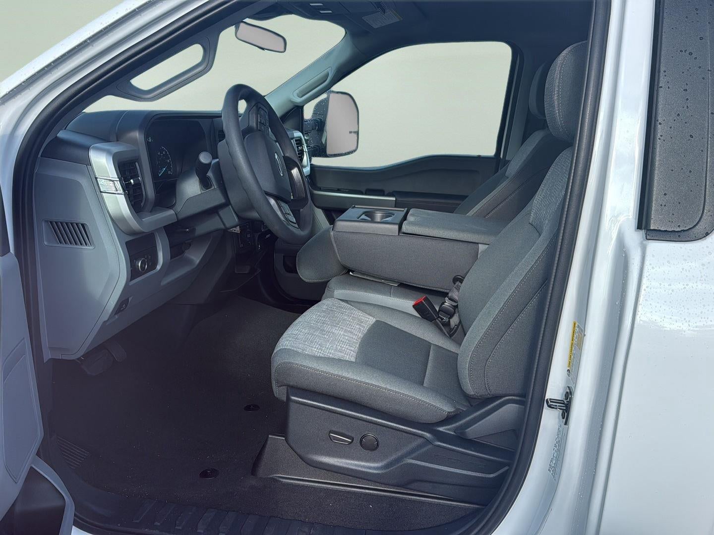 2026 Ford Super Duty F-250 XLT