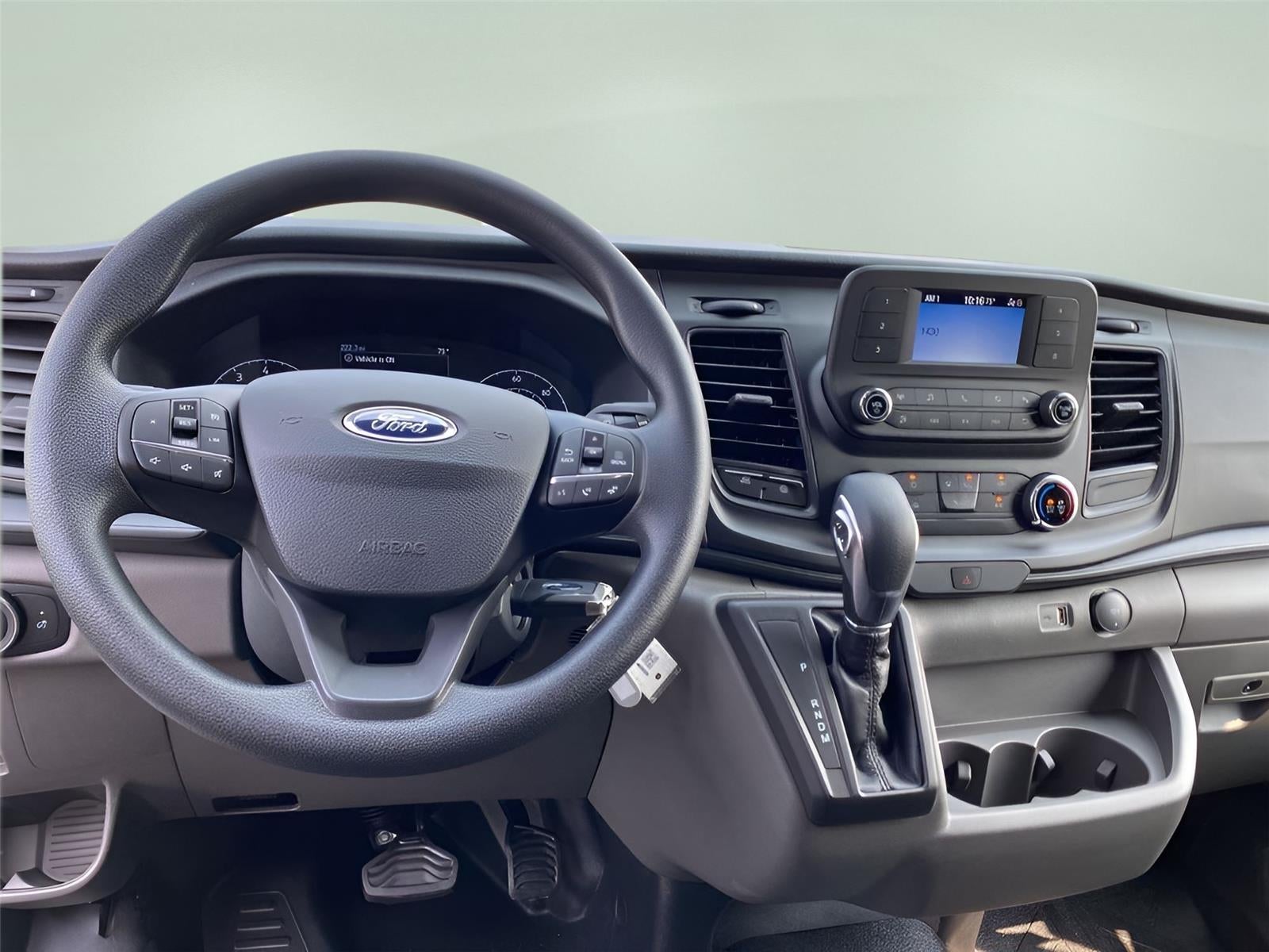 2025 Ford Transit 250