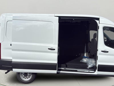 2026 Ford Transit Cargo Van T-250 148" Med Rf 9150 GVWR AWD