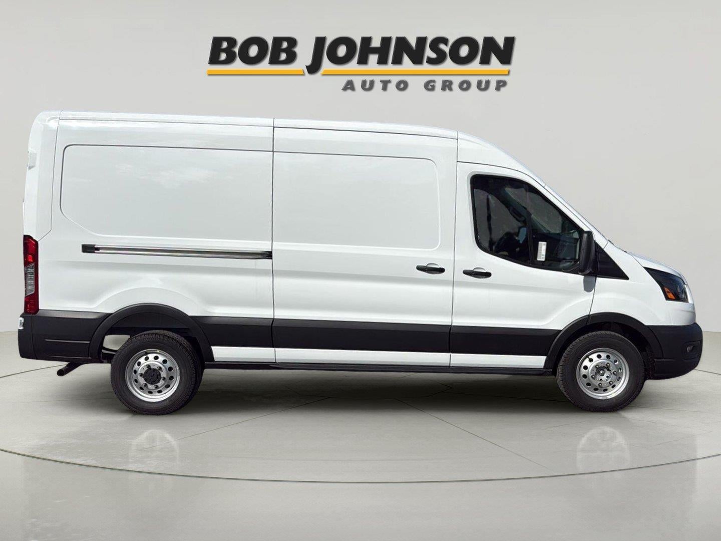2026 Ford Transit Cargo Van T-250 148" Med Rf 9150 GVWR AWD