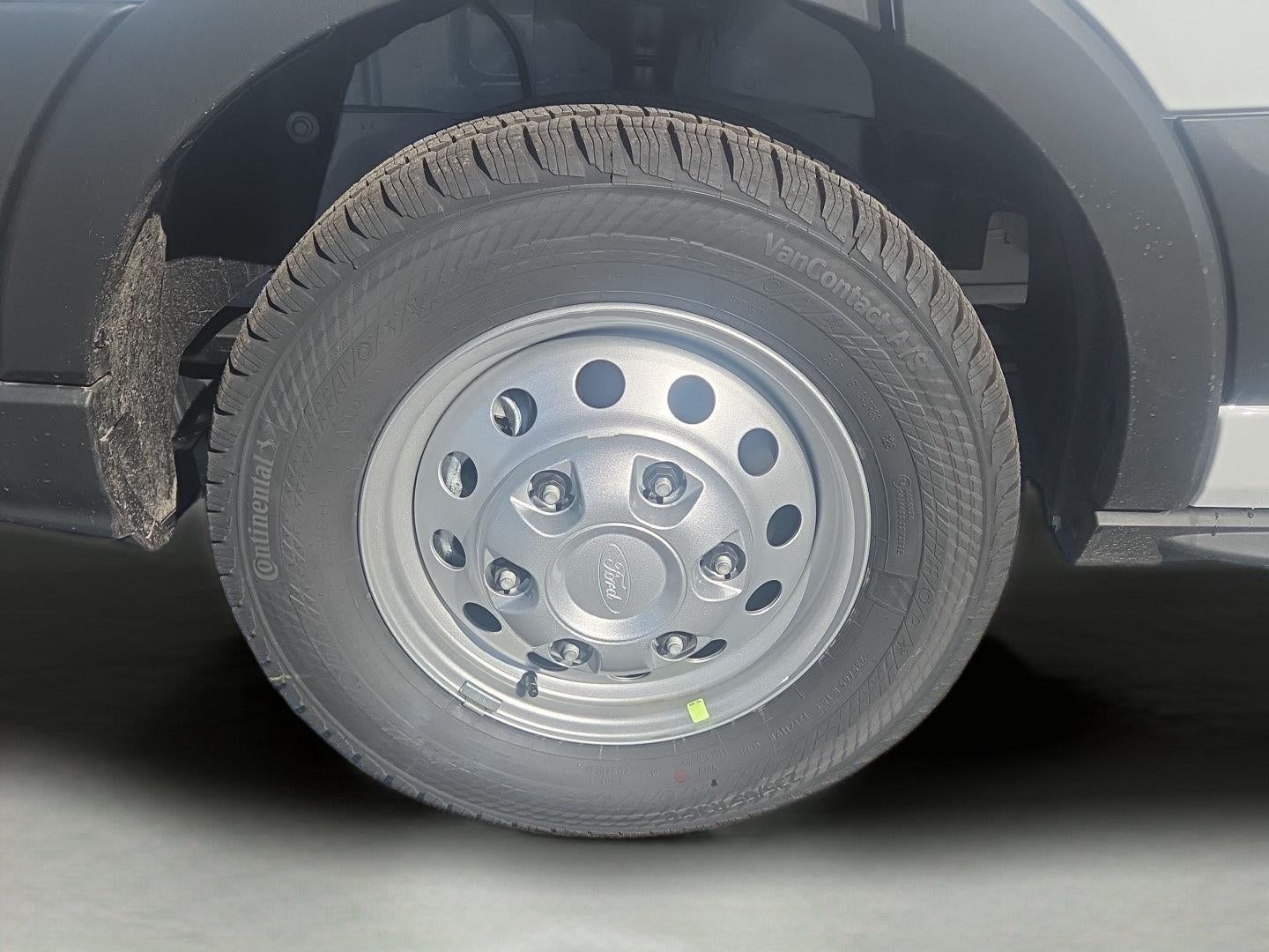 2027 Ford Transit 250