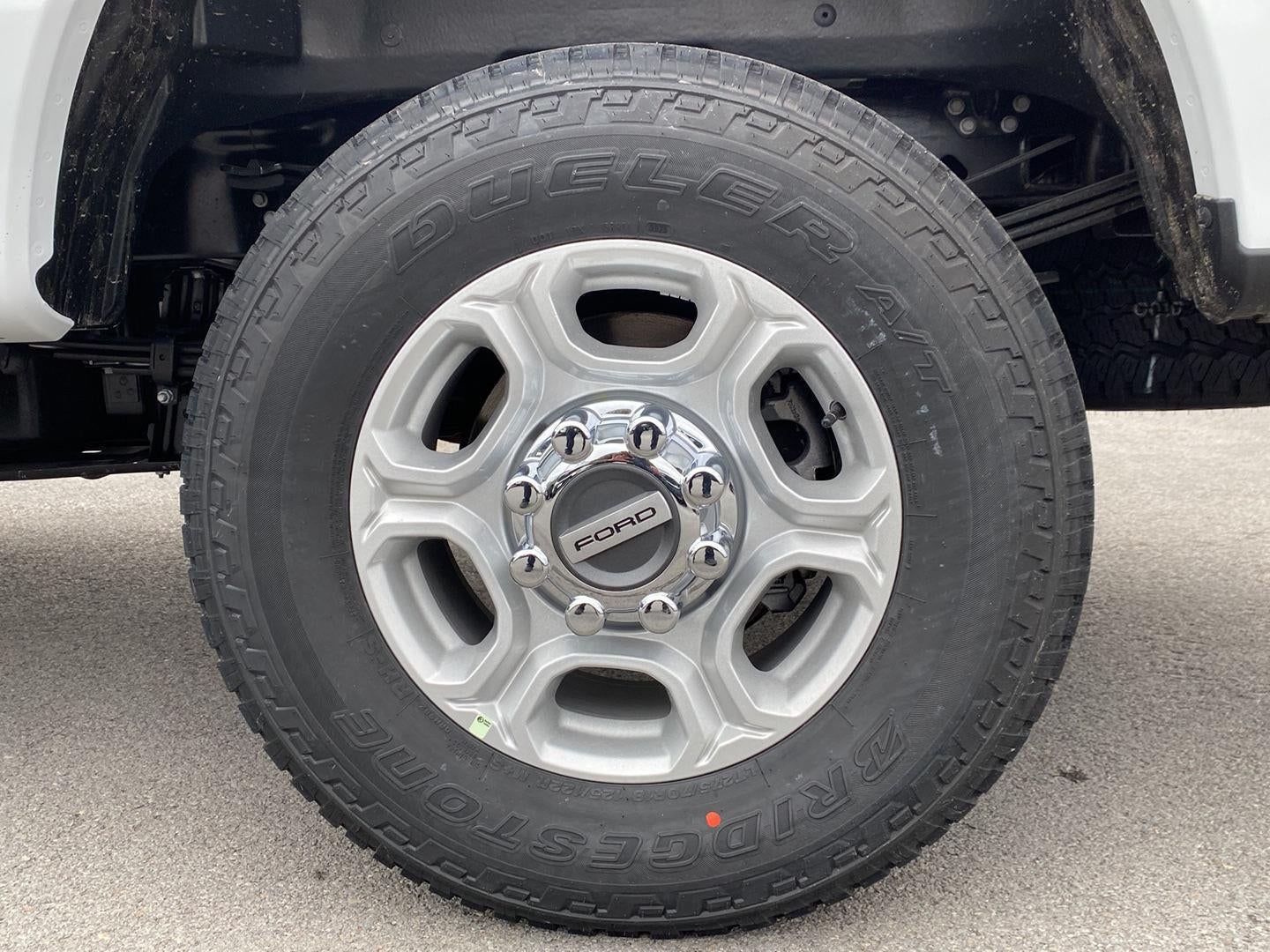 2026 Ford Super Duty F-350 XLT