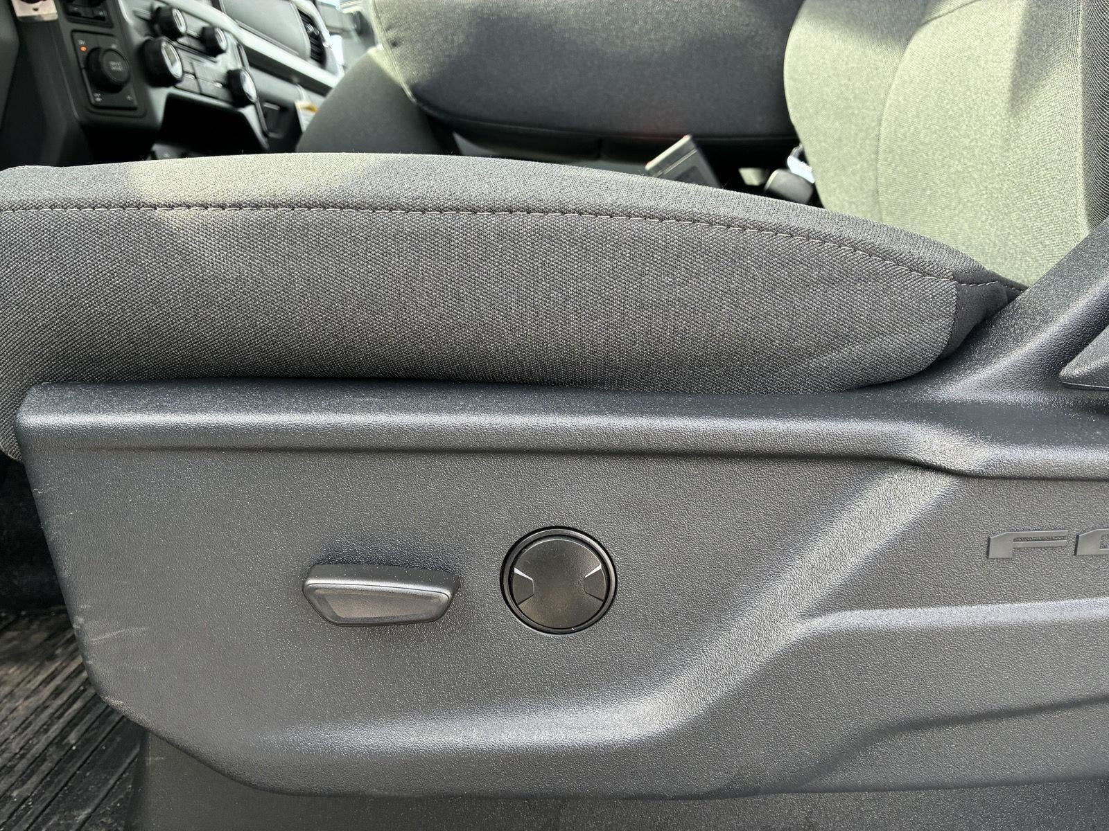 2026 Ford Super Duty F-350 XLT