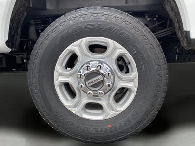 2026 Ford Super Duty F-350 XLT