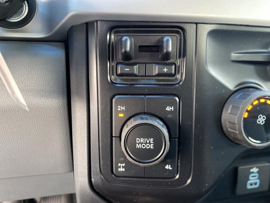 2026 Ford Super Duty F-350 XLT