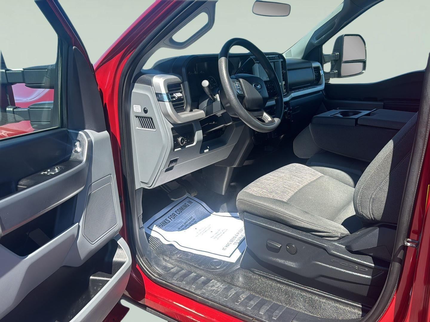 2023 Ford Super Duty F-350 XLT