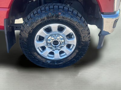 2023 Ford Super Duty F-350 XLT