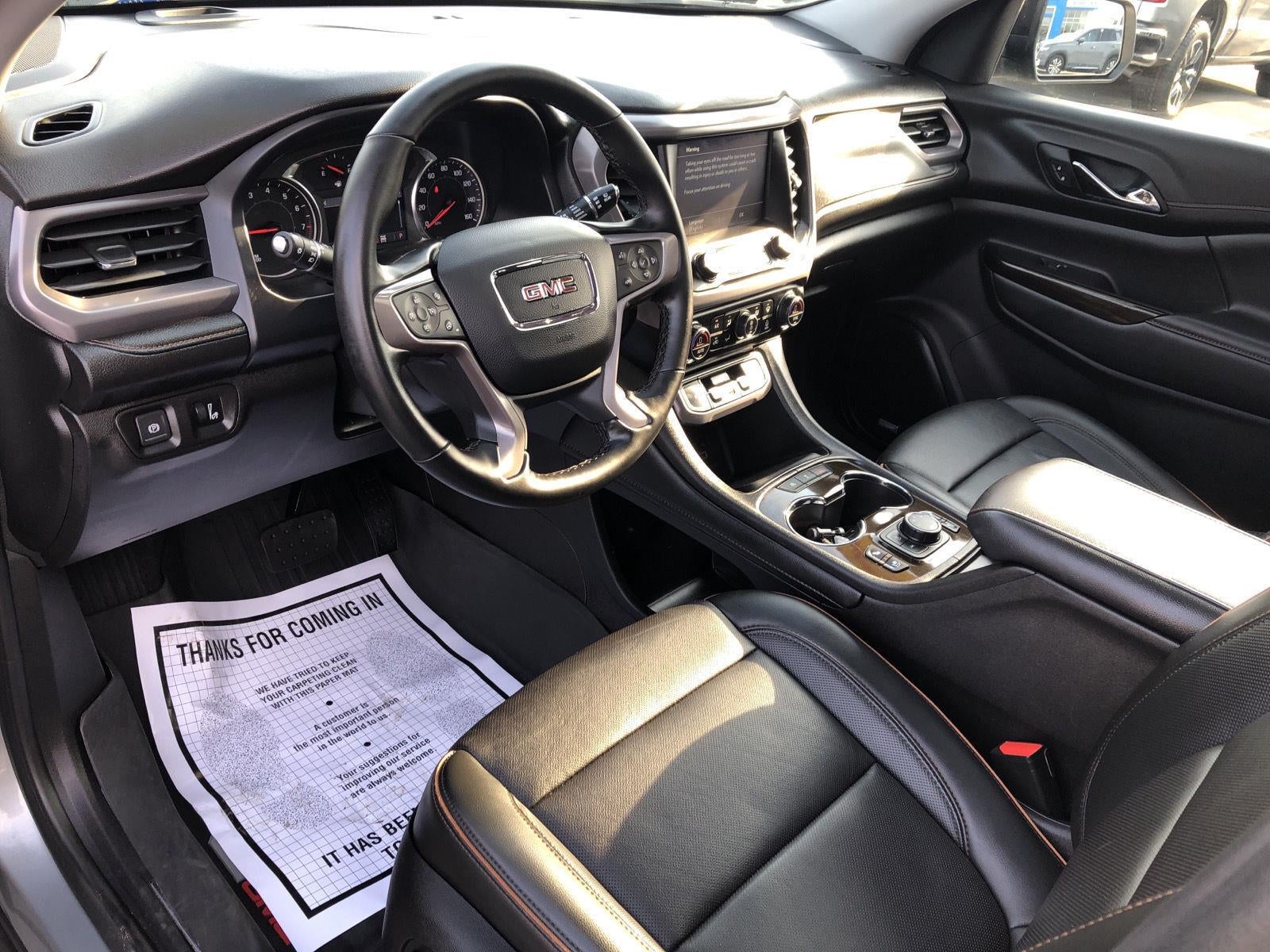 2023 GMC Acadia AT4