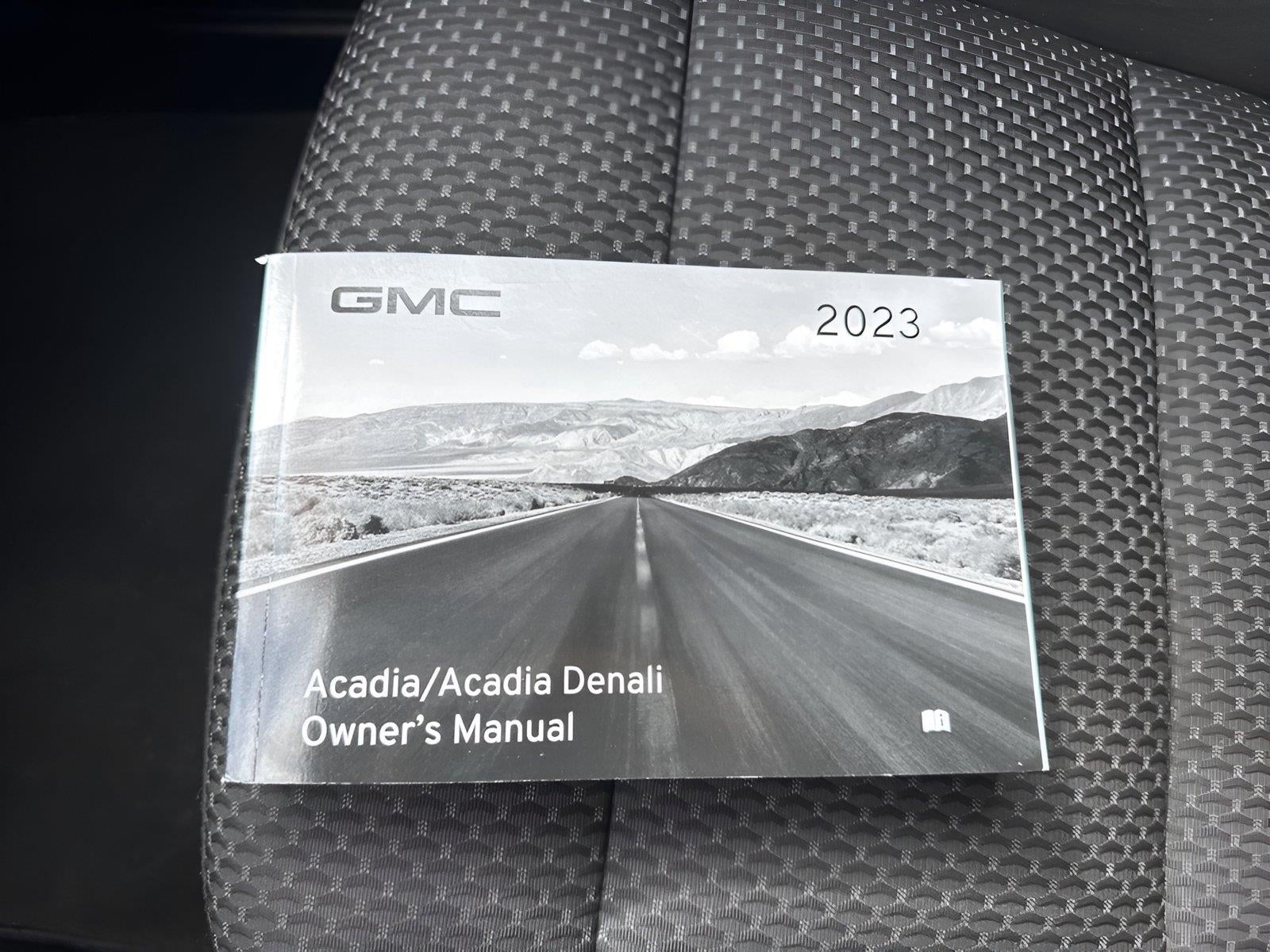 2023 GMC Acadia SLE