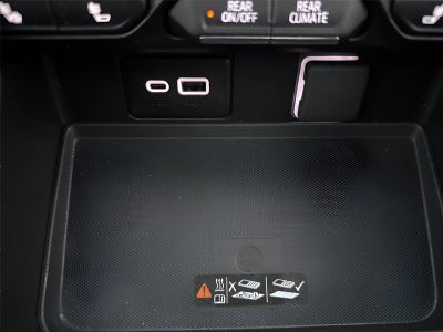 2024 Chevrolet Suburban Z71