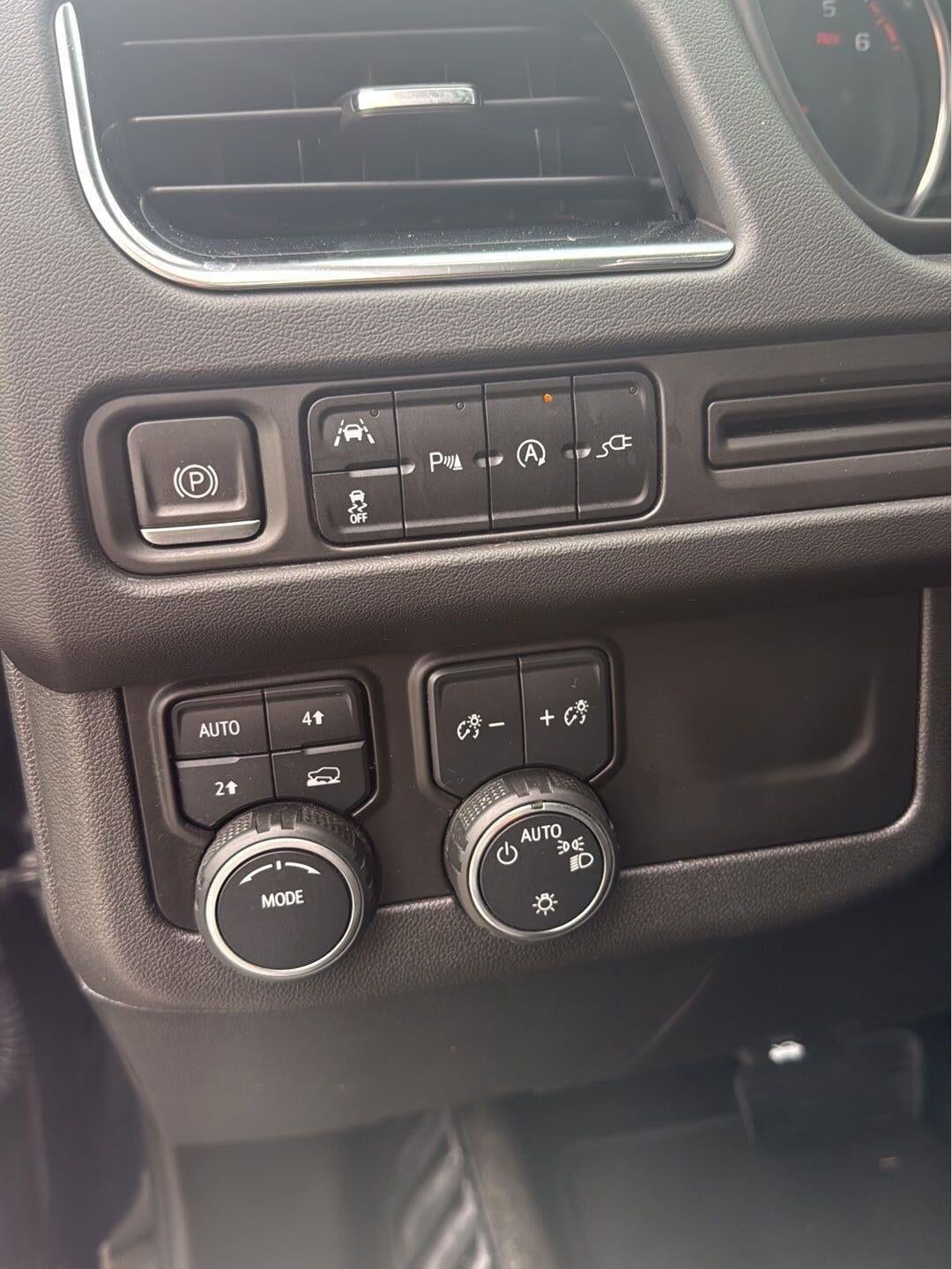 2022 Chevrolet Tahoe LS
