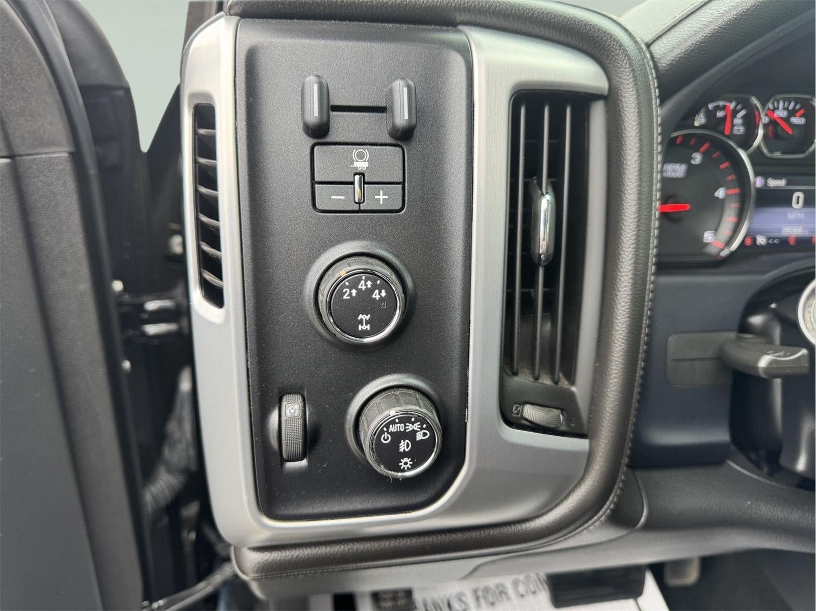 2015 GMC Sierra 2500HD available WiFi SLT