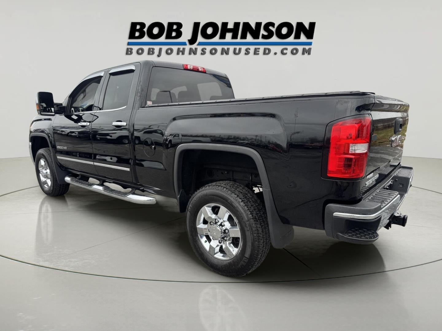 2015 GMC Sierra 2500HD available WiFi SLT