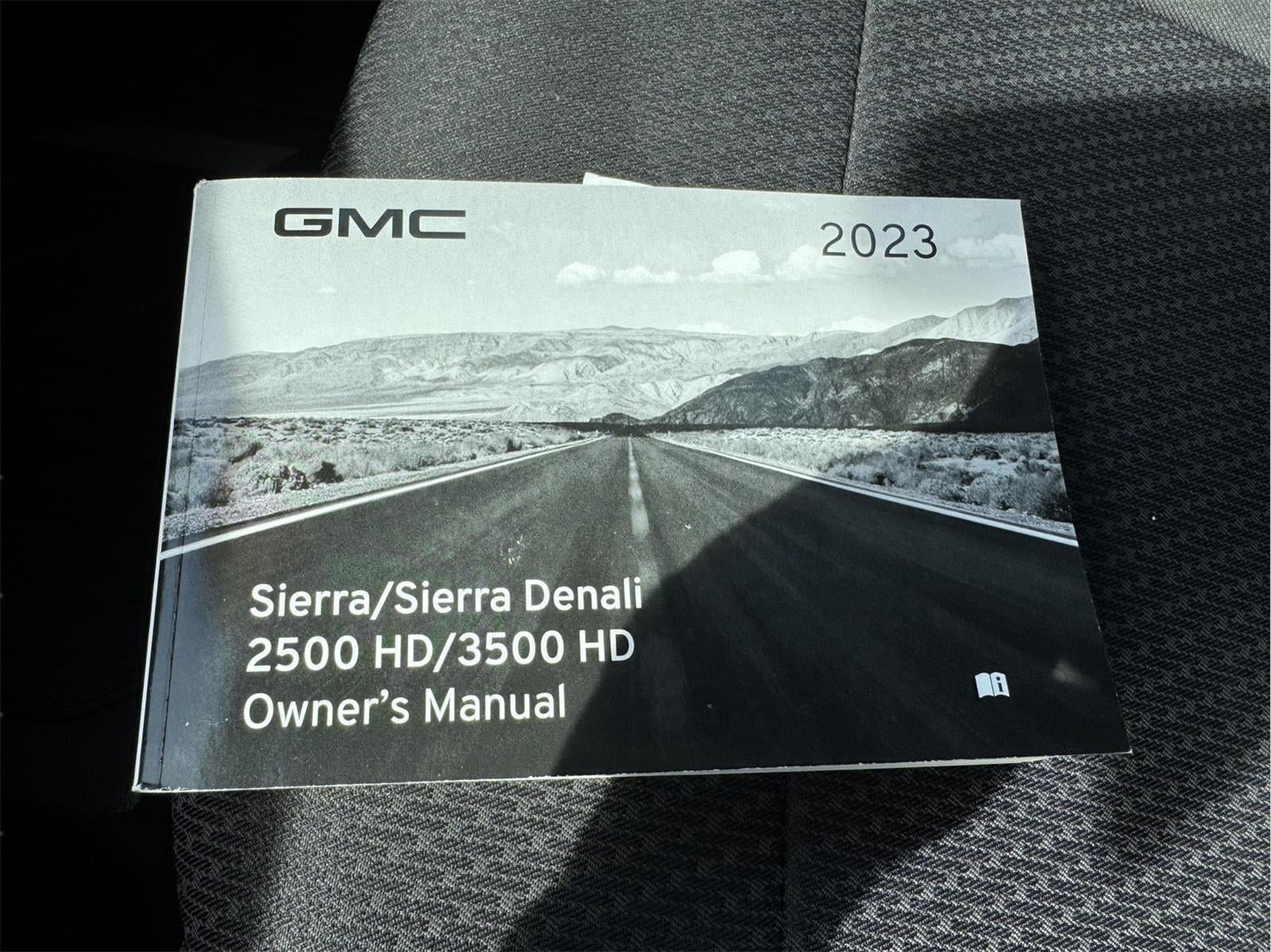 2023 GMC Sierra 2500HD Pro