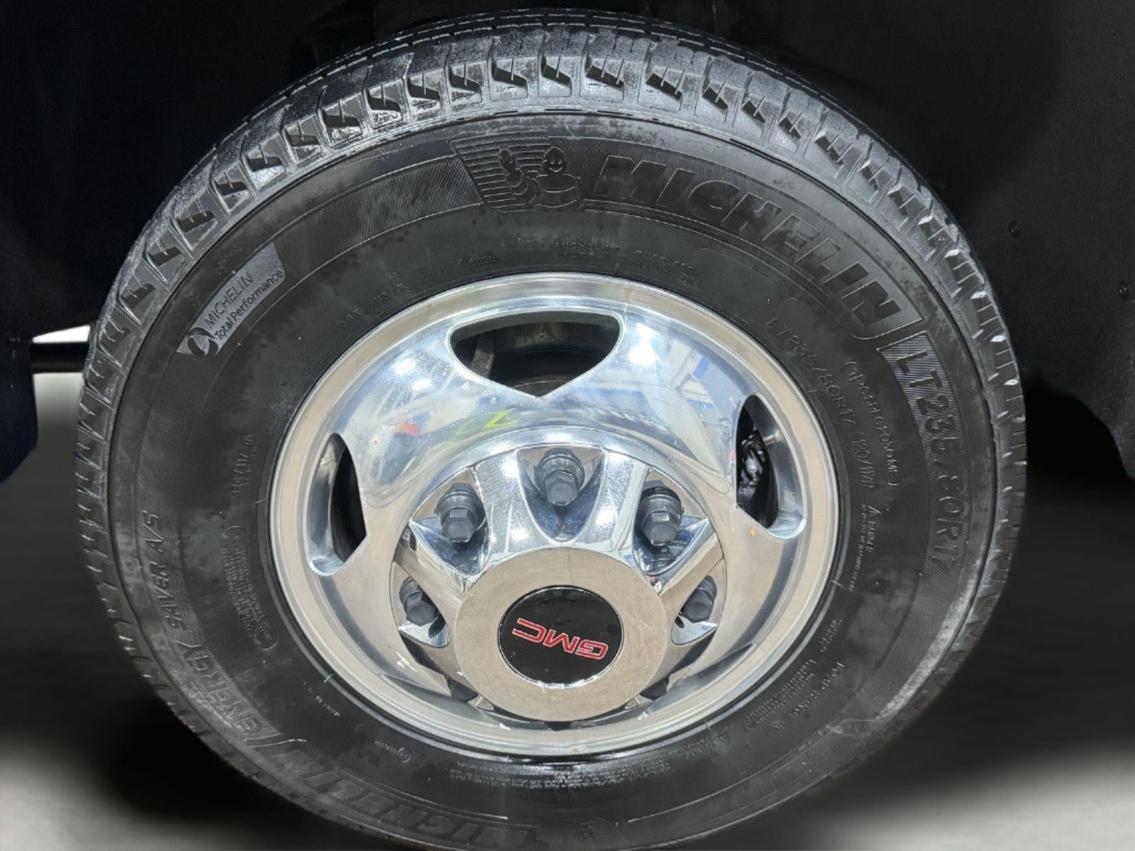 2023 GMC Sierra 3500HD Denali