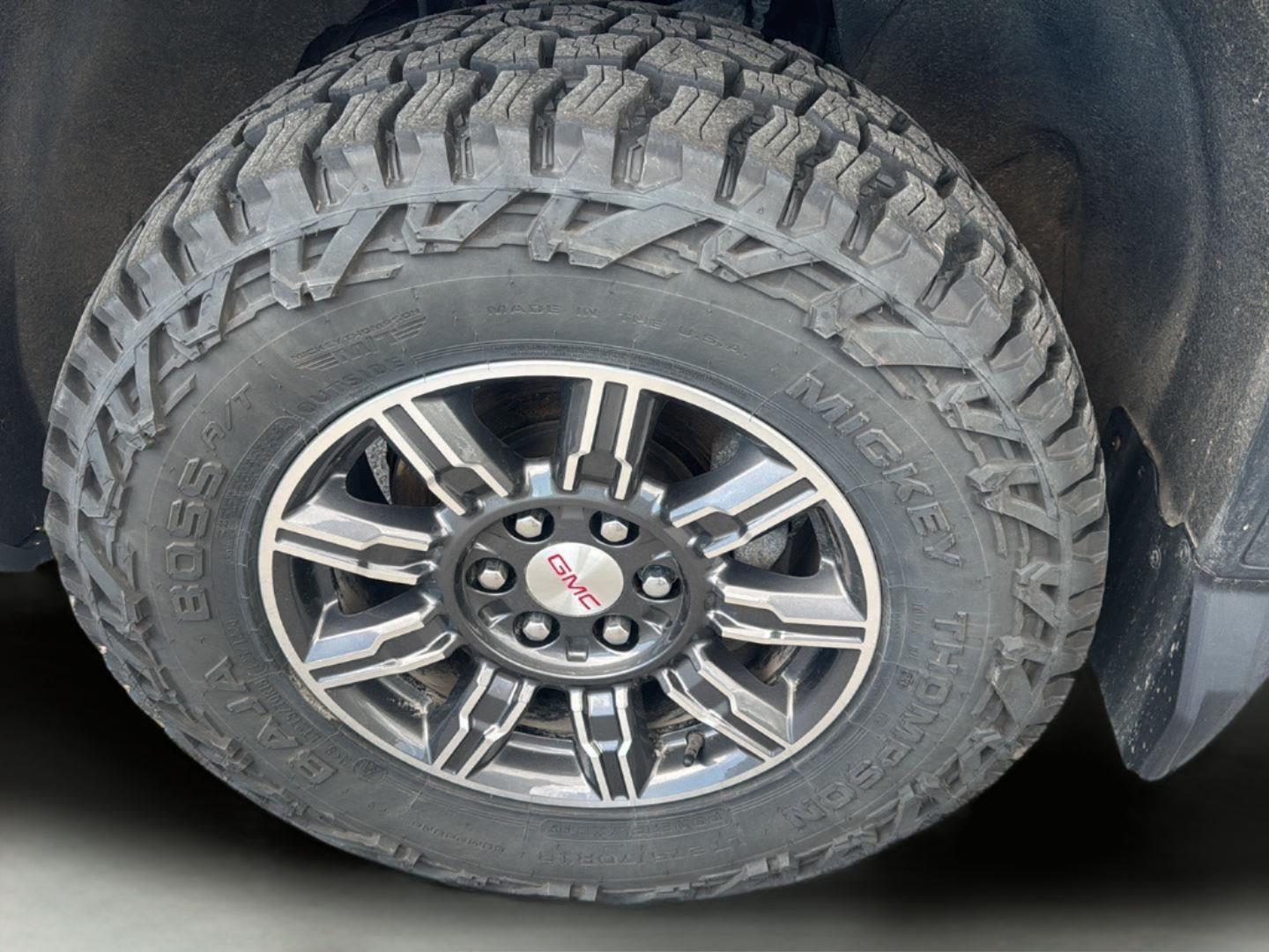 2025 GMC Sierra 1500 AT4