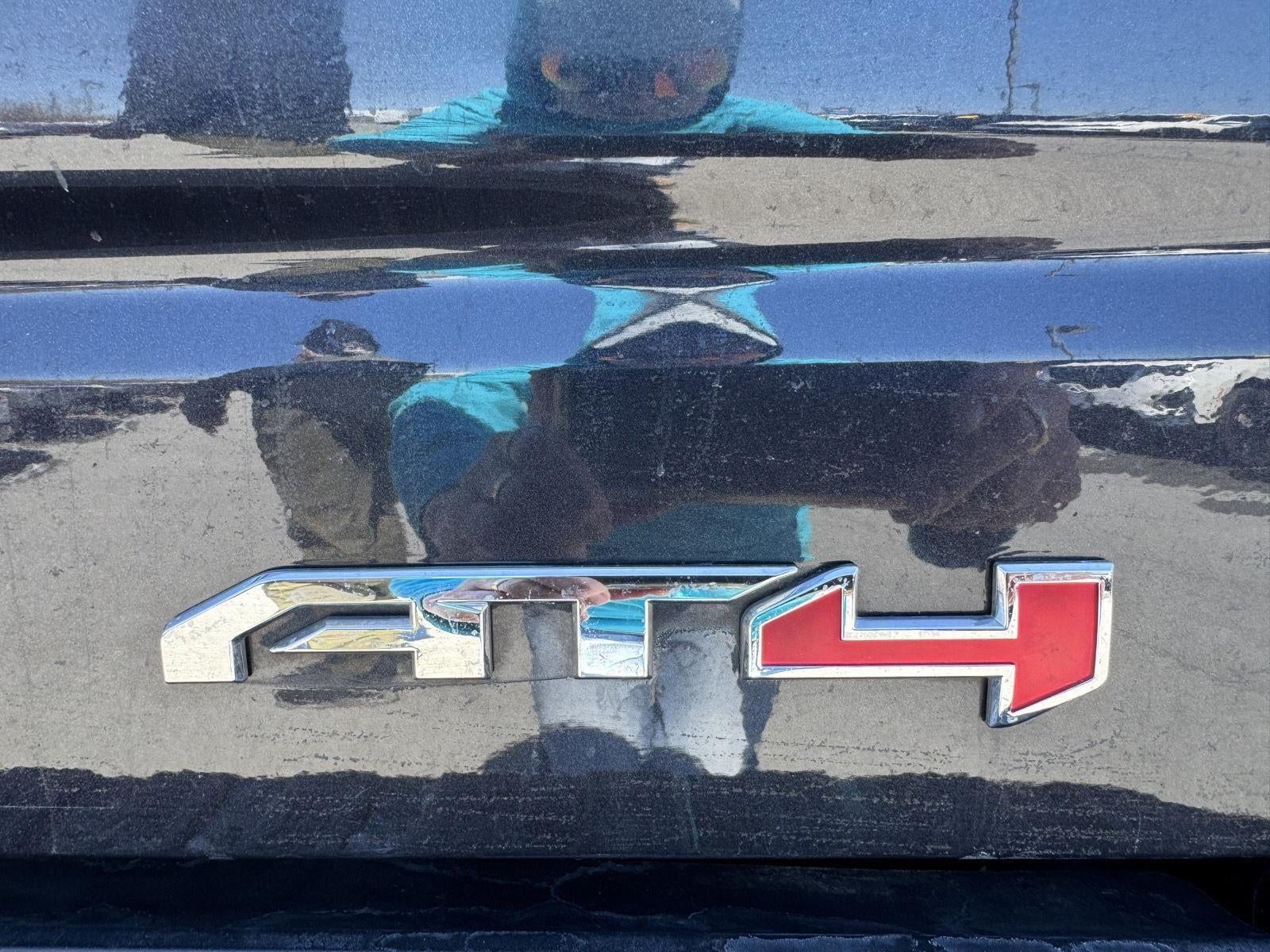 2023 GMC Sierra 1500 AT4