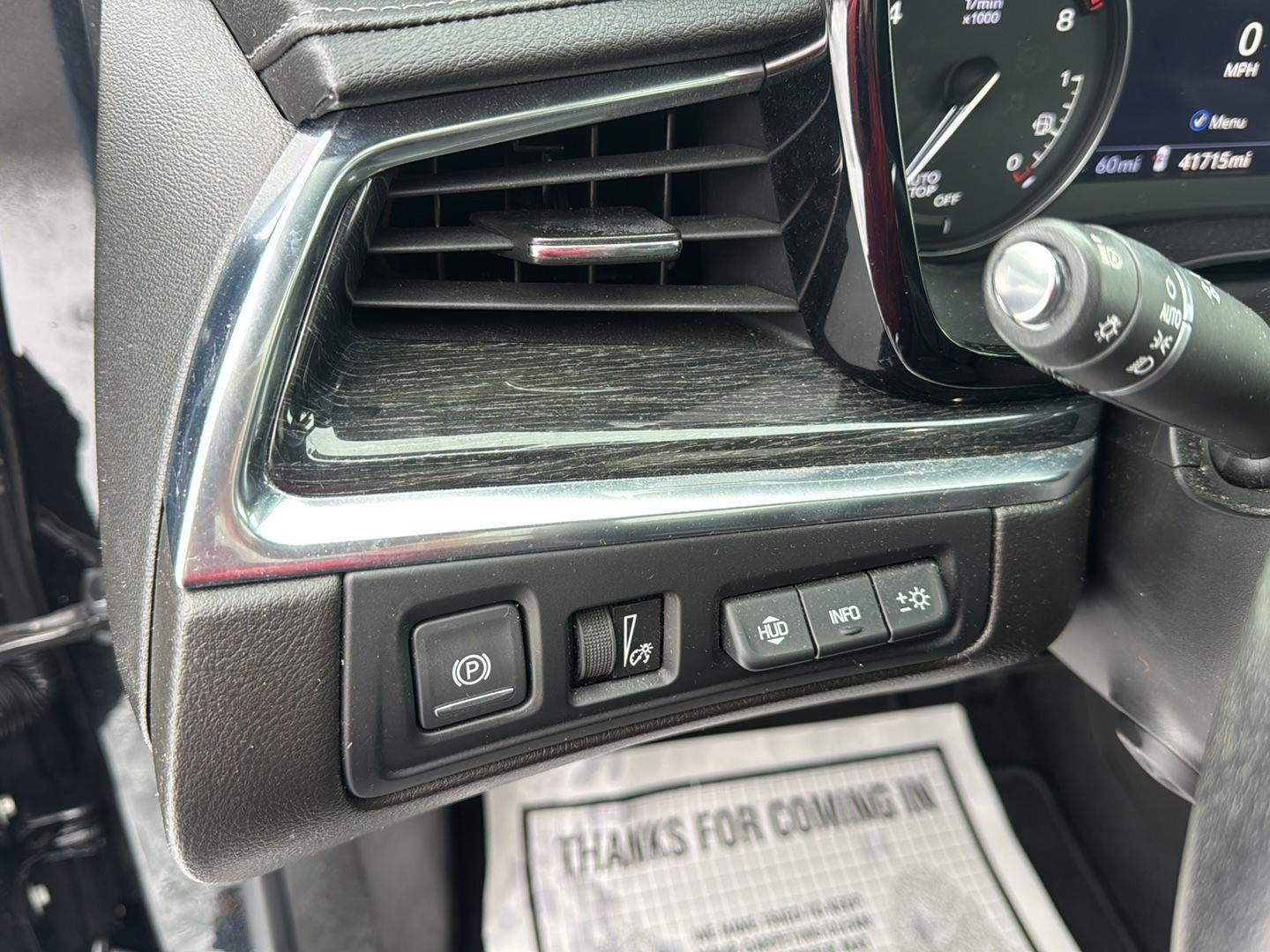 2022 Cadillac XT5 AWD Premium Luxury