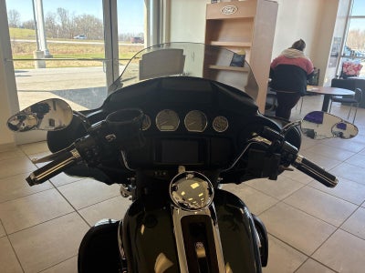 2020 HARLEY DAVIDSON tri glide Base