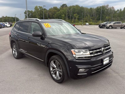 2019 Volkswagen Atlas 3.6L V6 SE w/Technology R-Line