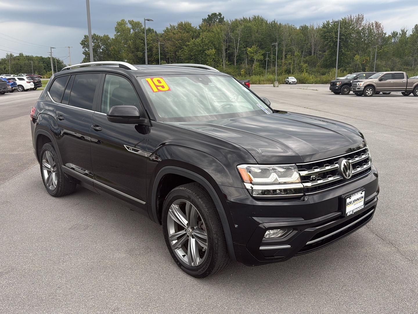 2019 Volkswagen Atlas 3.6L V6 SE w/Technology R-Line