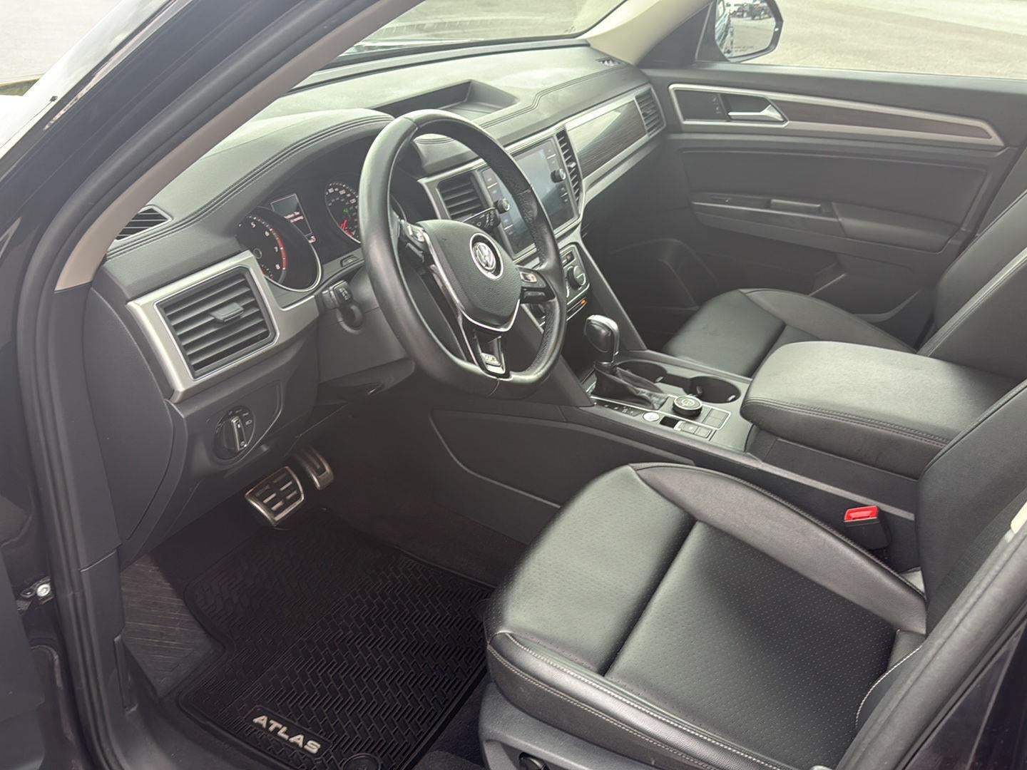 2019 Volkswagen Atlas 3.6L V6 SE w/Technology R-Line